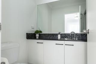 Sienna by the sea - 3