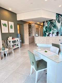 Luxury lagoon at Munyaka - 4