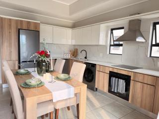 Luxury lagoon at Munyaka - 2