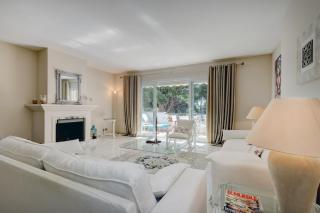 Elegant 2 Bedroom PH in Serene Urb El Presidente RDR521 - 3