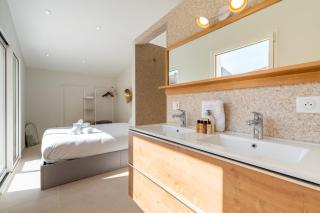 Villa Roquille direct beach access - 1