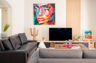 Villa Andria Family-friendly trampoline & pool - 4