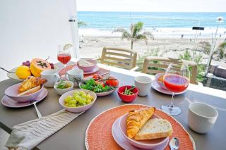 Amapola Waves - recién reformado, frente a la playa - 1