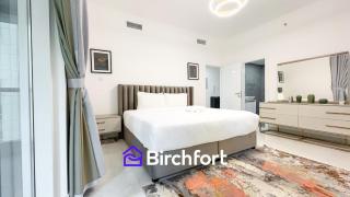 Stylish Stay Steps from the Marina - Dubai - 4