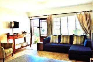 Dullstroom Artist Cottages - 7