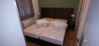 J de Balnea E N02 - 2P6 - 1