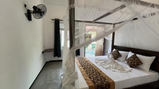 Green Wall House - 8