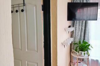 Olivia Pines Guesthouse 4 Bedroom Self Catering House - 6