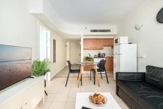 Haifa Beachside Homey Stay by Sea N' Rent - 3