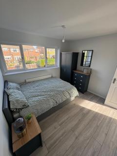Modern 3-Bed Home in Sutton Coldfield - 7