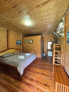 Lak Kao Nai Resort หลักเก้า ไนท์ รีสอร์ท - 1