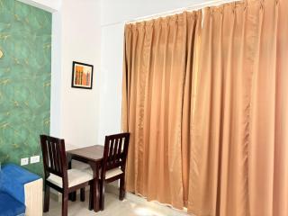 Wanderlust stays -Spectrum 75 - 8