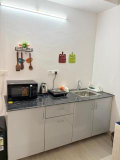 Wanderlust stays -Spectrum 75 - 4