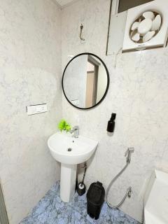 Wanderlust stays -Spectrum 75 - 3