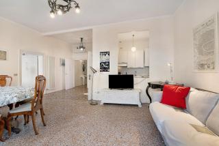 Biennale Apartment A Short Walk - 6