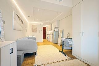 Luxury Studio - Lake View Tower - 8