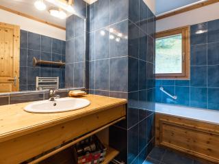Grand appartement, 3***, 8 pers., proche pistes et village, avec WIFI, parking inclus - FR-1-304-263 - 4