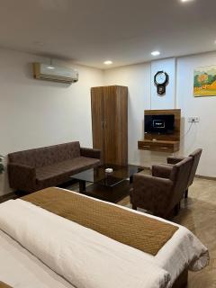 Hotel Central Point - 5