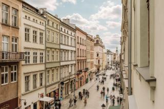 Gallery 7 Fresco Apartment - LoftAffair Collection - 5