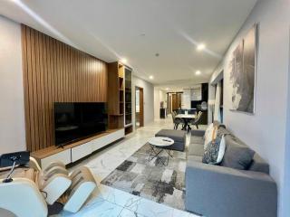 The Galleria Residence By V Living - 5