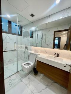 The Galleria Residence By V Living - 4