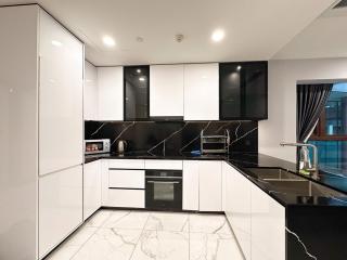 The Galleria Residence By V Living - 3