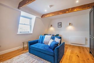 The Loft at 2 Bath Street - 2