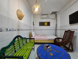 Sai Gon home - Nguyen Thien Thuat food street D3 - 3