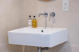 The Loft at 2 Bath Street - 8