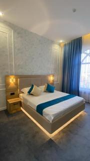 Hotel Turkistan Restaurants - 5