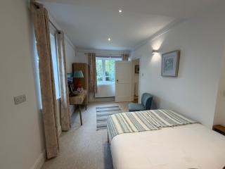 Red Gables at Pudleston Court - 8