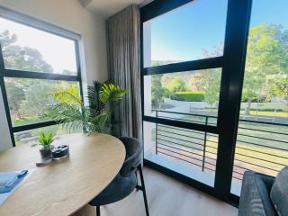 Valley's Embrace Apartment 7 - 1