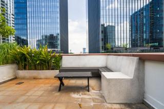 The Galleria Residence By V Living - 8