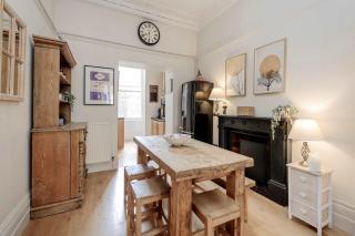 2-bed flat in Paddington - Hyde Park - 8