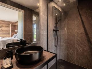 Splendide chalet 6 pièces, jacuzzi et sauna, proche pistes à La Plagne Montalbert - FR-1-755-24 - 2