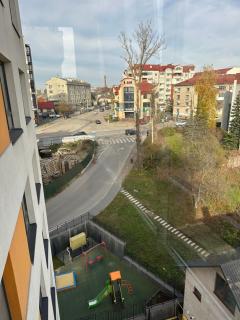 Rise Світла квартира у новобудові біля Центру - 3