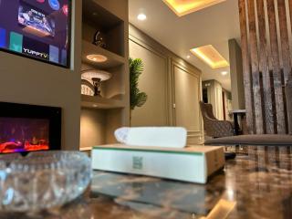 Executive one,Two,Three Bedroom & studio Apartments Gold crest Mall By Sukun - 4