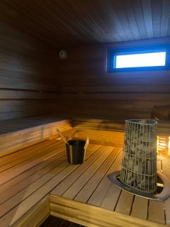 Lapland Riverside Home - 8