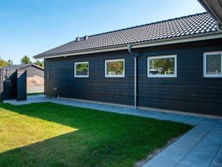 16 person holiday home in Glesborg - 5