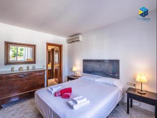 Can Moragues and Martorell - 5