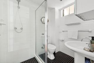 Stylish Studio in the Heart of Vibrant Surry Hills - 1