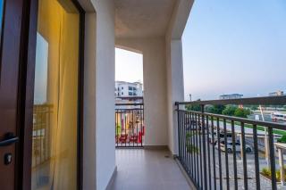 Yas Golf Collection 1 BR Near Theme Parks - 7