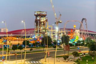 Yas Golf Collection 1 BR Near Theme Parks - 4