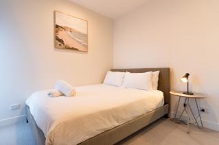 Carlton Gardens Urban Hideaway Escape - 6