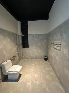 The Green Garniya Poolside and Mountain View Hotel - 4