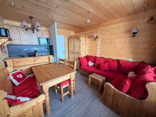 VT Studio cabine centre station et pied des pistes - 0