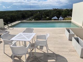 Brand-new Loft with Pool, Near Beach and Nightlife - 9