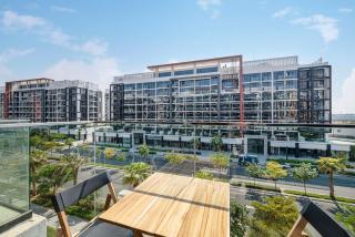 Daniels Studio at Meydan with Community View - 7