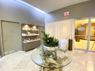 Trump International Resort by Zen Vacation Rentals - 8