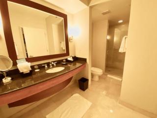 Trump International Resort by Zen Vacation Rentals - 1